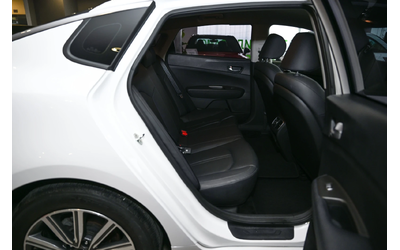 Kia K5 2.0 LPG ФАБРИЧНО ЛИЗИНГ БЕЗ ПЪРВОНАЧАЛНА ВНОСКА - автомобили, коли, обяви за нови и употребявани 13