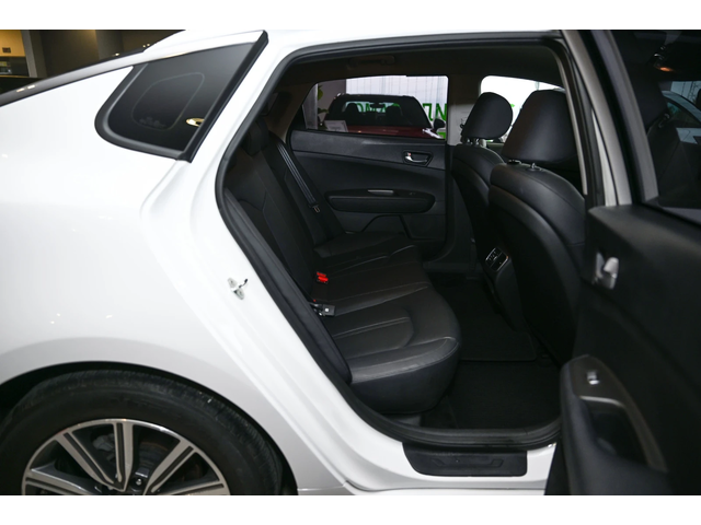 Kia K5 2.0 LPG ФАБРИЧНО ЛИЗИНГ БЕЗ ПЪРВОНАЧАЛНА ВНОСКА - автомобили, коли, обяви за нови и употребявани 13