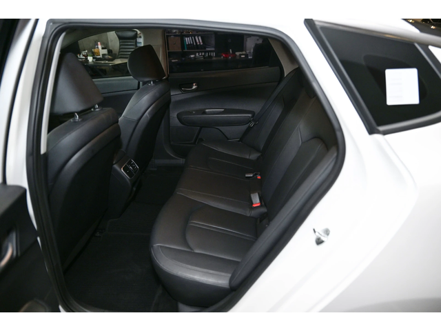 Kia K5 2.0 LPG ФАБРИЧНО ЛИЗИНГ БЕЗ ПЪРВОНАЧАЛНА ВНОСКА - автомобили, коли, обяви за нови и употребявани 14