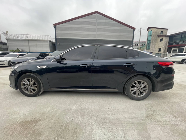 Kia K5 2.0LPI autogeorge.com - автомобили, коли, обяви за нови и употребявани 3