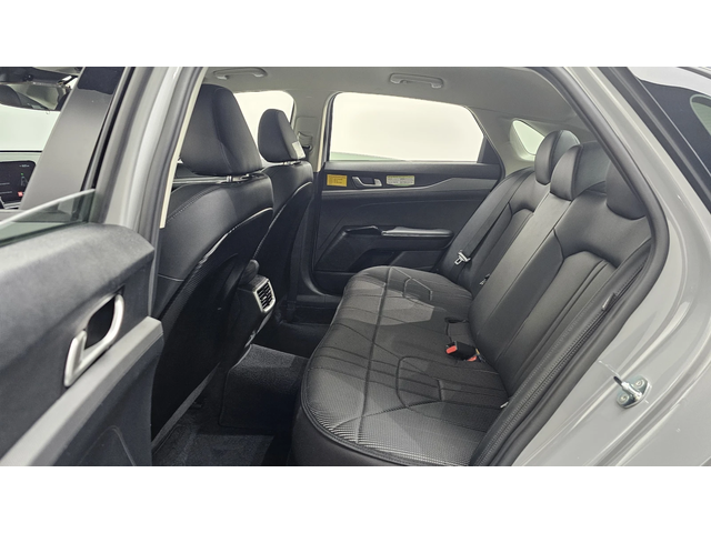 Kia K5 2.0LPI TRENDY autogeorge.com - автомобили, коли, обяви за нови и употребявани 11