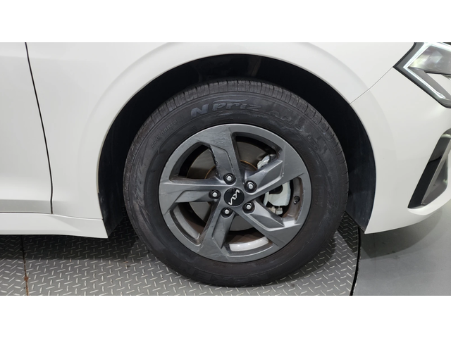 Kia K5 2.0LPI TRENDY autogeorge.com - автомобили, коли, обяви за нови и употребявани 4