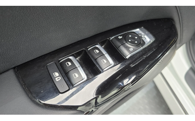 Kia K5 2.0LPI NOBLESSE autogeorge.com - автомобили, коли, обяви за нови и употребявани 12