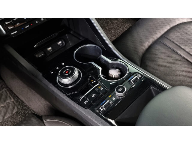 Kia K5 2.0LPI NOBLESSE autogeorge.com - автомобили, коли, обяви за нови и употребявани 7