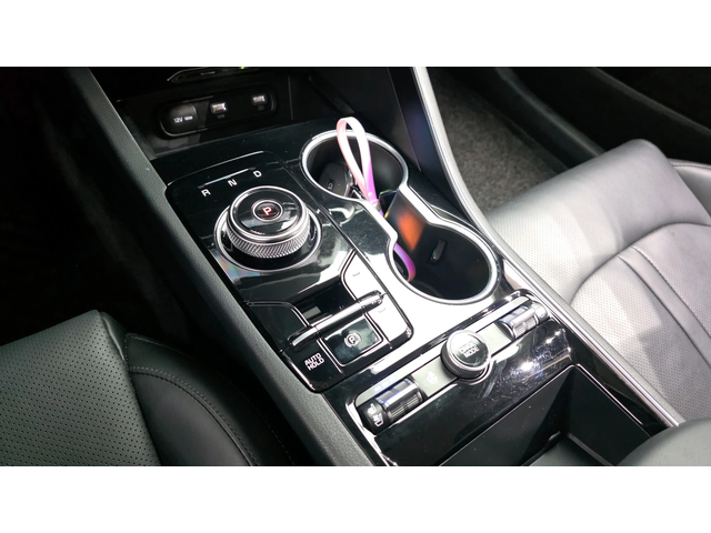 Kia K5 2.0LPI NOBLESSE autogeorge.com - автомобили, коли, обяви за нови и употребявани 7