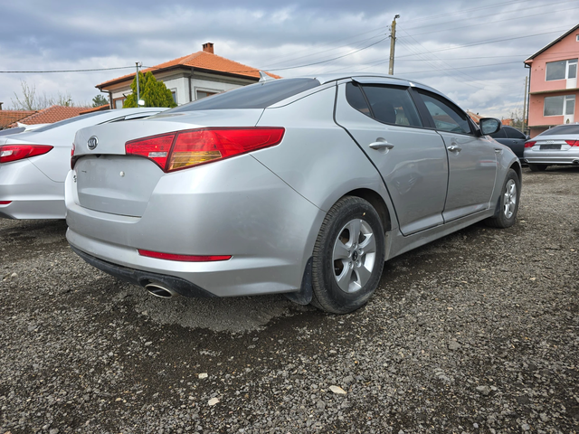 Kia K5 2.0 LPI  GAS - автомобили, коли, обяви за нови и употребявани 3
