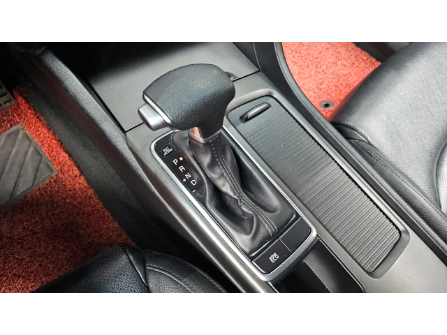 Kia K5 LPI SX autogeorge.com - автомобили, коли, обяви за нови и употребявани 11