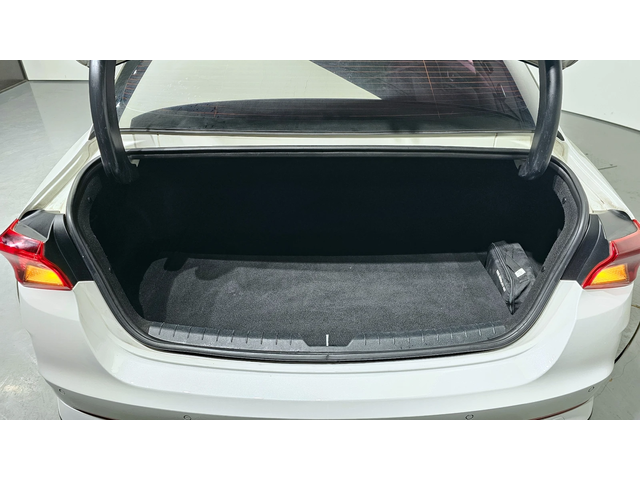 Kia K5 2.0LPI STANDARD autogeorge.com - автомобили, коли, обяви за нови и употребявани 14