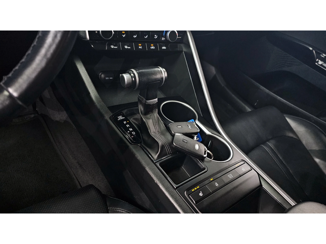 Kia K5 2.0LPI STANDARD autogeorge.com - автомобили, коли, обяви за нови и употребявани 8