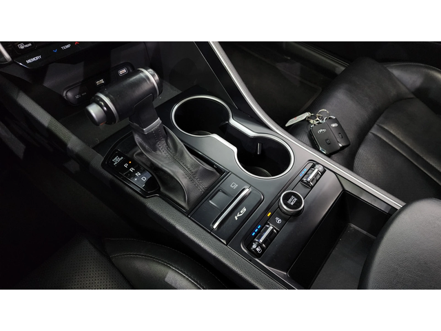 Kia K5 2.0LPI TRENDY autogeorge.com - автомобили, коли, обяви за нови и употребявани 8