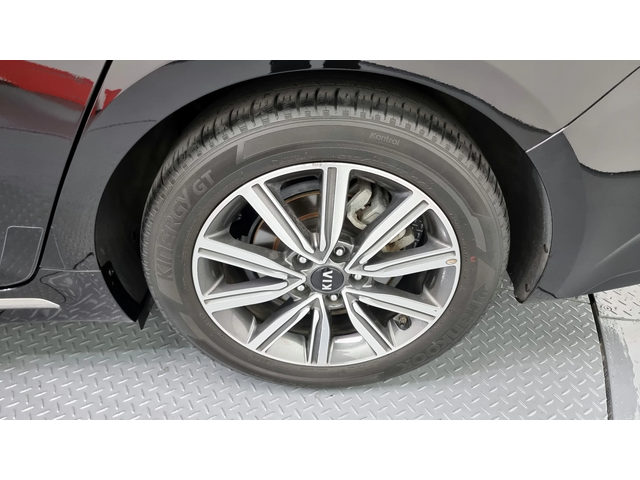 Kia K5 2.0LPI NOBLESSE autogeorge.com - автомобили, коли, обяви за нови и употребявани 4