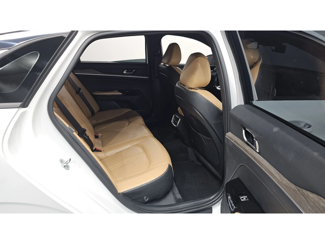 Kia K5 2.0 NOBLESSE autogeorge.com - автомобили, коли, обяви за нови и употребявани 10