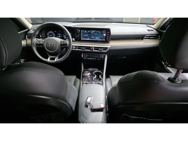 Kia K5 2.0 NOBLESSE autogeorge.com - автомобили, коли, обяви за нови и употребявани 5