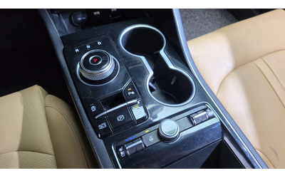 Kia K5 2.0 NOBLESSE autogeorge.com - автомобили, коли, обяви за нови и употребявани 8