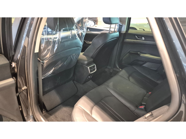 KIA K5 - автомобили, коли, обяви за нови и употребявани 13