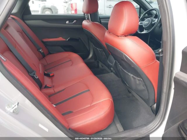 Kia K5 GT - автомобили, коли, обяви за нови и употребявани 7