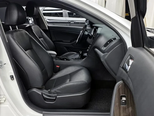 Kia K5 Lpi Prestige - автомобили, коли, обяви за нови и употребявани 10