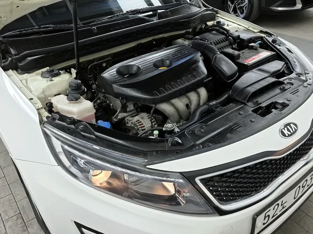 Kia K5 Lpi Prestige - автомобили, коли, обяви за нови и употребявани 5