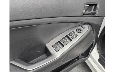 Kia K5 Lpi Deluxe - автомобили, коли, обяви за нови и употребявани 16