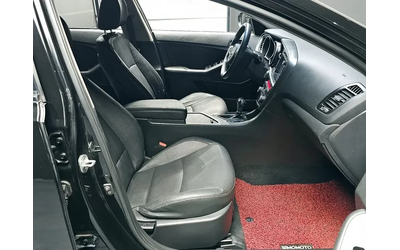 Kia K5 K5 Luxury - автомобили, коли, обяви за нови и употребявани 9