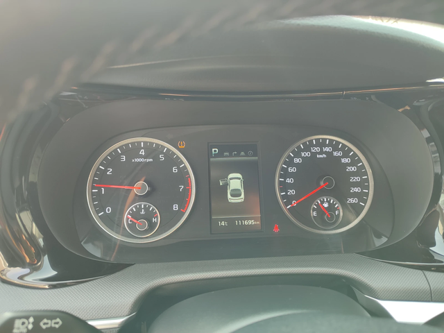 Kia K5 2.0 Lpi - автомобили, коли, обяви за нови и употребявани 8