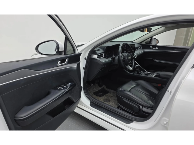 Kia K5 2.0 Lpi - автомобили, коли, обяви за нови и употребявани 8