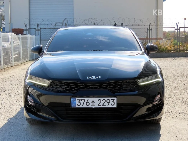 Kia K5 2.0 LPI - автомобили, коли, обяви за нови и употребявани 0