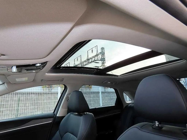 Kia K5 Hybrid 3Rd Generation Noblesse - автомобили, коли, обяви за нови и употребявани 12