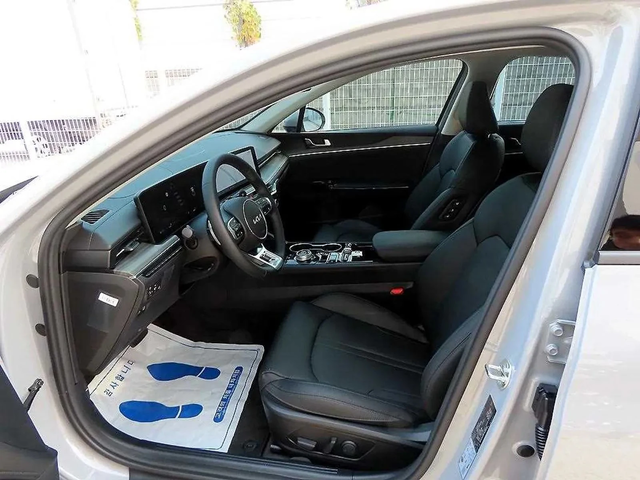 Kia K5 Hybrid 3Rd Generation Noblesse - автомобили, коли, обяви за нови и употребявани 8