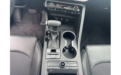 Kia K5 - автомобили, коли, обяви за нови и употребявани 11