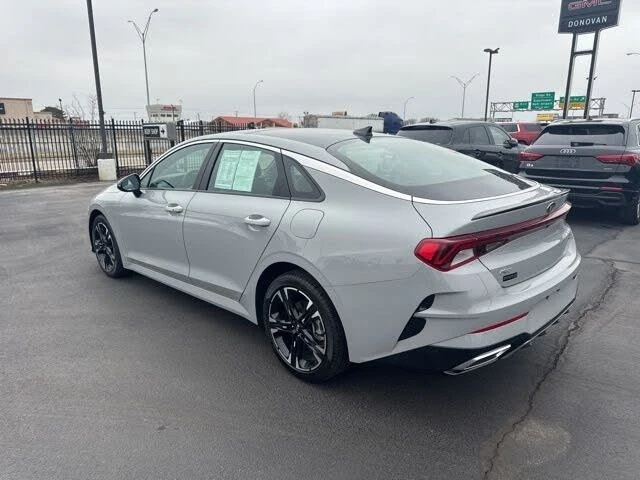 Kia K5 - автомобили, коли, обяви за нови и употребявани 5