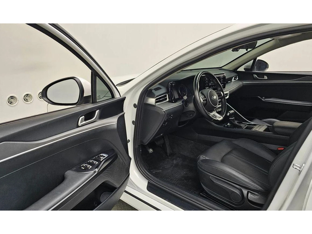 Kia K5 2.0 LPG Strandard * НАЙ-ДОБРА ЦЕНА В БЪЛГАРИЯ* - автомобили, коли, обяви за нови и употребявани 9