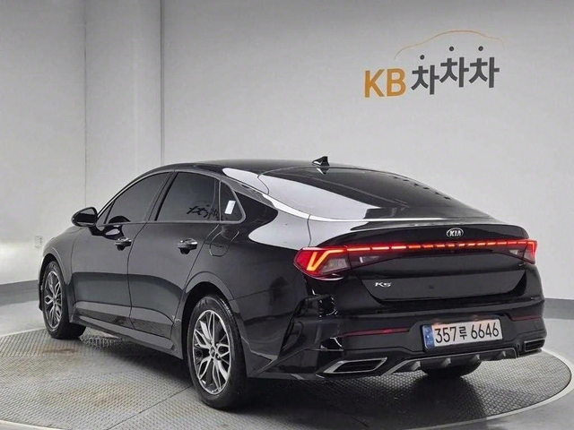 Kia K5 2.0 LPG Trendy * ПАНО* ДЖОЙСТИК* ОЧАКВАН ВНОС* - автомобили, коли, обяви за нови и употребявани 1