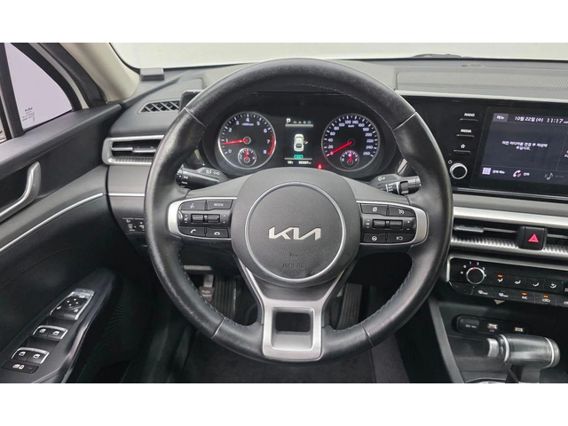 Kia K5 2.0 LPG Strandard * НАЙ-ДОБРА ЦЕНА В БЪЛГАРИЯ* - автомобили, коли, обяви за нови и употребявани 12