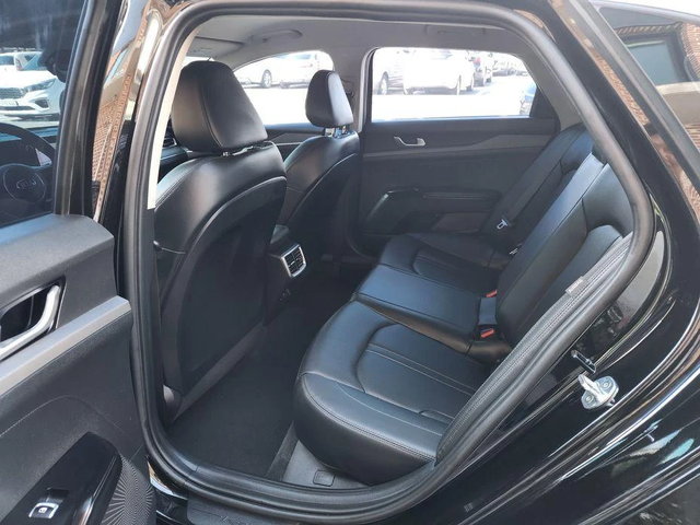 Kia K5 2.0 LPG Trendy * НАЙ-ДОБРА ЦЕНА В БЪЛГАРИЯ* - автомобили, коли, обяви за нови и употребявани 9