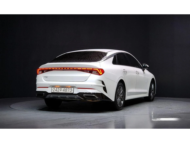 Kia K5 2.0 LPG Trendy * НАЙ-ДОБРА ЦЕНА В БЪЛГАРИЯ* - автомобили, коли, обяви за нови и употребявани 1