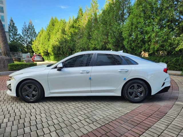 Kia K5 2.0 LPI Strandard * НАЙ-ДОБРА ЦЕНА В БЪЛГАРИЯ* - автомобили, коли, обяви за нови и употребявани 7