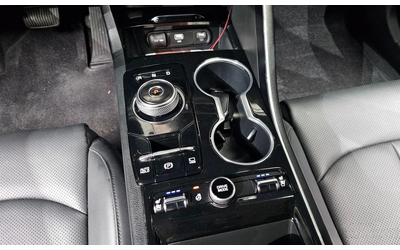 Kia K5 2.0 LPG Trendy * НАЙ-ДОБРА ЦЕНА В БЪЛГАРИЯ* - автомобили, коли, обяви за нови и употребявани 8