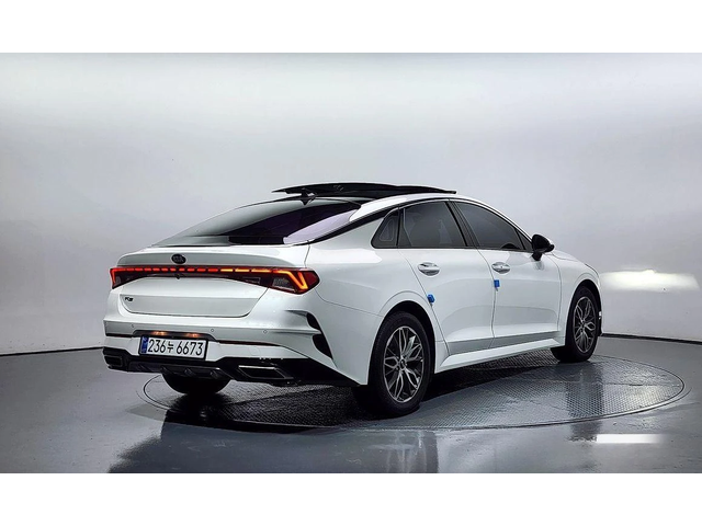 Kia K5 2.0 LPG Trendy * НАЙ-ДОБРА ЦЕНА В БЪЛГАРИЯ* - автомобили, коли, обяви за нови и употребявани 1