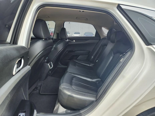 Kia K5 2.0 LPG Trendy * НАЙ-ДОБРА ЦЕНА В БЪЛГАРИЯ* - автомобили, коли, обяви за нови и употребявани 8