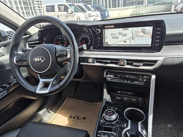 Kia K5 2.0 LPG Trendy * ДЖОЙСТИК* * OЧАКВАН ВНОС* - автомобили, коли, обяви за нови и употребявани 9