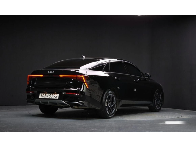 Kia K5 2.0 LPi Prestige * НАЙ-ДОБРА ЦЕНА В БЪЛГАРИЯ* - автомобили, коли, обяви за нови и употребявани 1