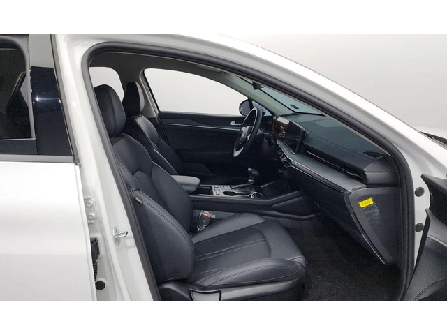 Kia K5 2.0 LPi Trendy * НАЙ-ДОБРА ЦЕНА В БЪЛГАРИЯ* - автомобили, коли, обяви за нови и употребявани 10
