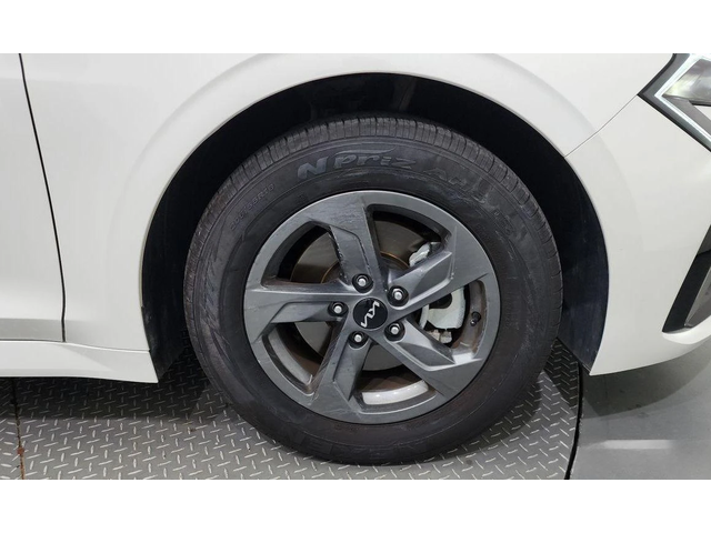 Kia K5 2.0 LPi Trendy * НАЙ-ДОБРА ЦЕНА В БЪЛГАРИЯ* - автомобили, коли, обяви за нови и употребявани 4
