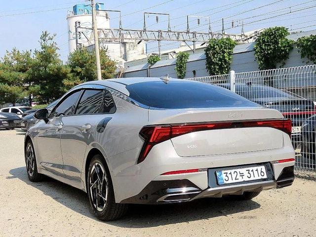 Kia K5 2.0 LPi Prestige * НАЙ-ДОБРА ЦЕНА В БЪЛГАРИЯ* - автомобили, коли, обяви за нови и употребявани 2