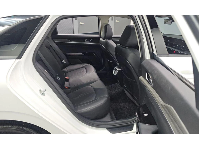 Kia K5 2.0 Noblesse * НАЙ-ДОБРА ЦЕНА В БЪЛГАРИЯ* - автомобили, коли, обяви за нови и употребявани 11