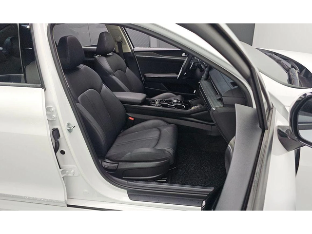 Kia K5 2.0 Noblesse * НАЙ-ДОБРА ЦЕНА В БЪЛГАРИЯ* - автомобили, коли, обяви за нови и употребявани 12