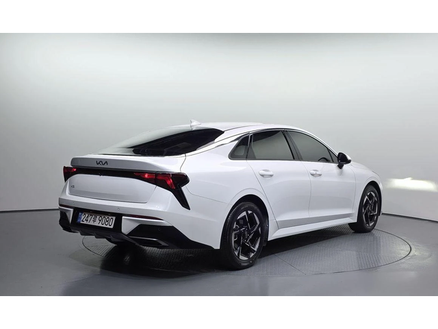 Kia K5 2.0 LPi Prestige * НАЙ-ДОБРА ЦЕНА В БЪЛГАРИЯ* - автомобили, коли, обяви за нови и употребявани 1