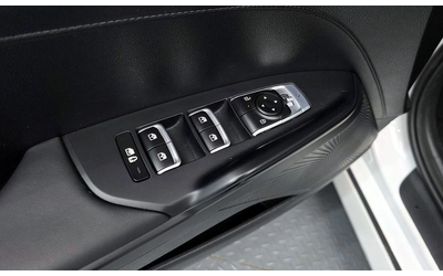 Kia K5 2.0 LPi Prestige * НАЙ-ДОБРА ЦЕНА В БЪЛГАРИЯ* - автомобили, коли, обяви за нови и употребявани 10