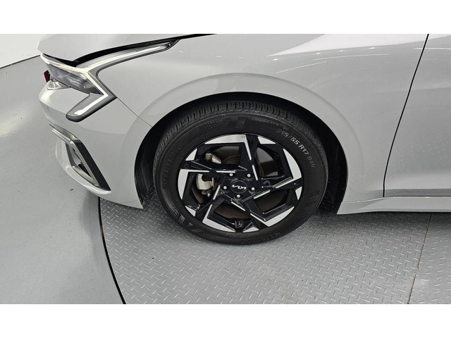 Kia K5 2.0 LPi Prestige * НАЙ-ДОБРА ЦЕНА В БЪЛГАРИЯ* - автомобили, коли, обяви за нови и употребявани 4
